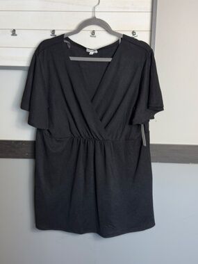 LOANNA woman’s blouse black short circular cap sleeve surplice neck plus size